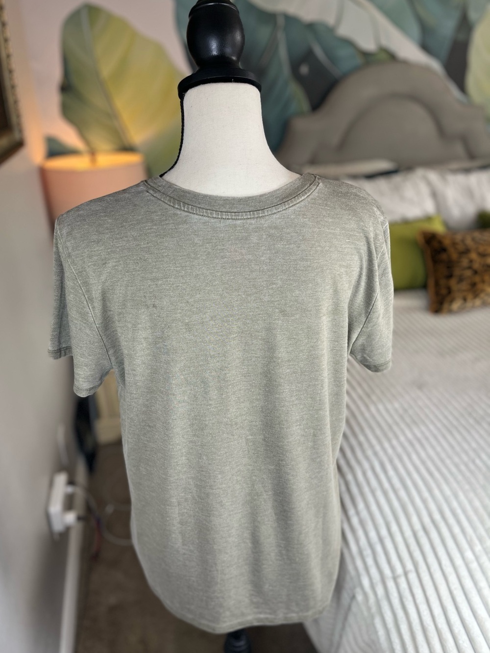Lucky Brand Olive Green Grey Bowie Ziggy Stardust Tour Tee Size Large NWOT - Picture 7 of 14